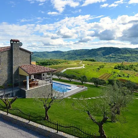 Luxury Maslina With Private Pool & Jacuzzi