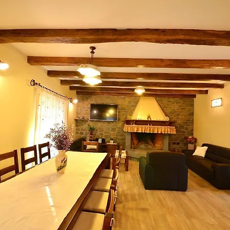 Вилла Luxury Maslina With Private Pool & Jacuzzi *