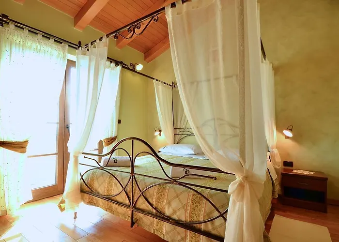 Luxury Maslina With Private Pool & Jacuzzi Villa