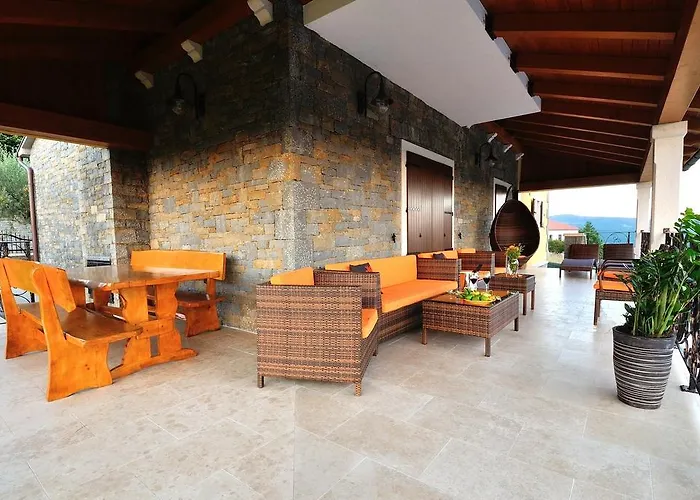 Luxury Maslina With Private Pool & Jacuzzi Villa Sculci